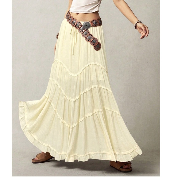 Plus Solid Stretchy Waist Ruffle Hem Maxi Skirt - Picture 7 of 9